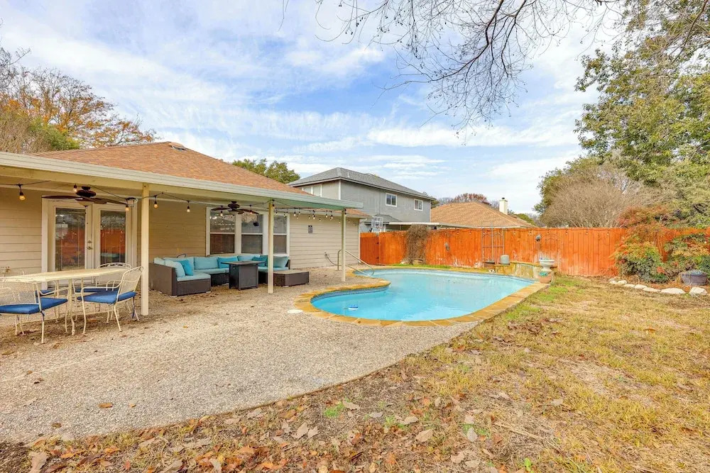 14 Mi to Dtwn San Antonio: Home w/ Pool & Yard
