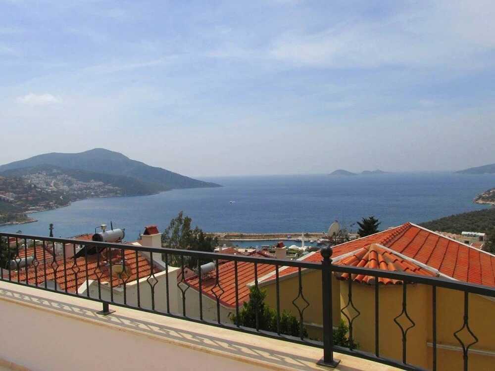 Villa Honeysuckle