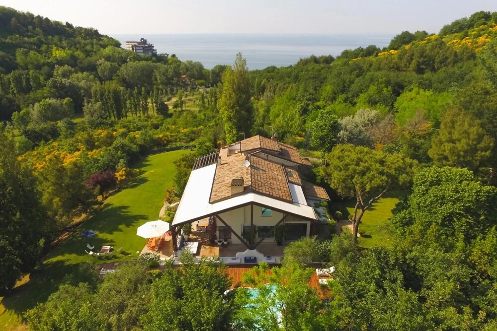 Villa Vallugola 8 in Pesaro