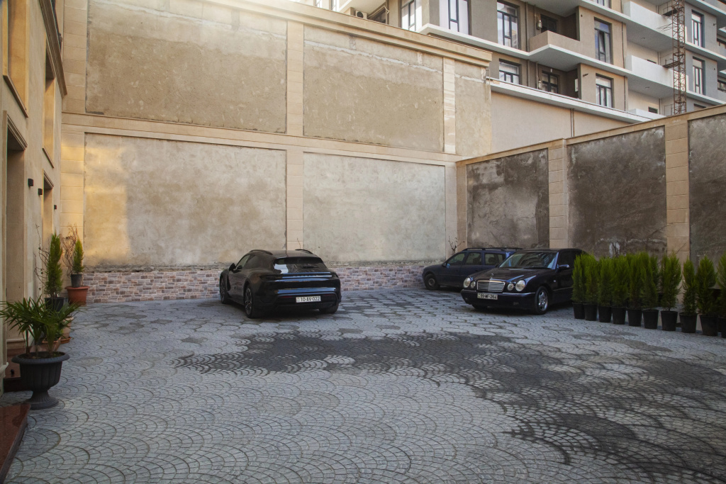 AYF Palace