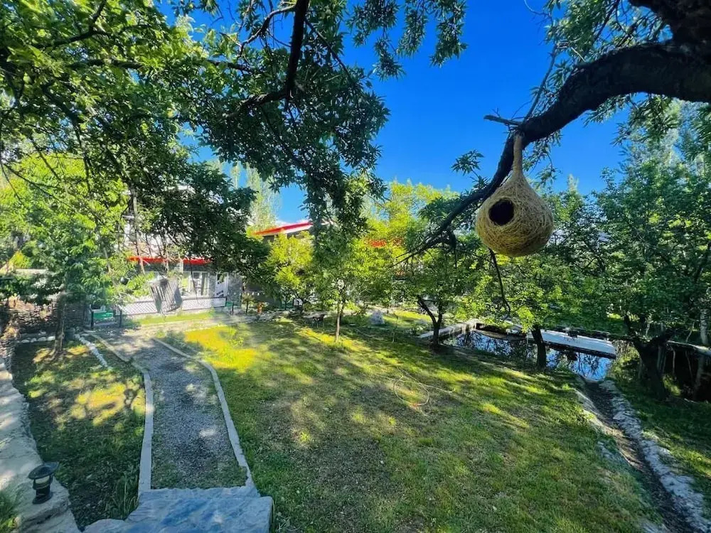 Apricot Spring Resort