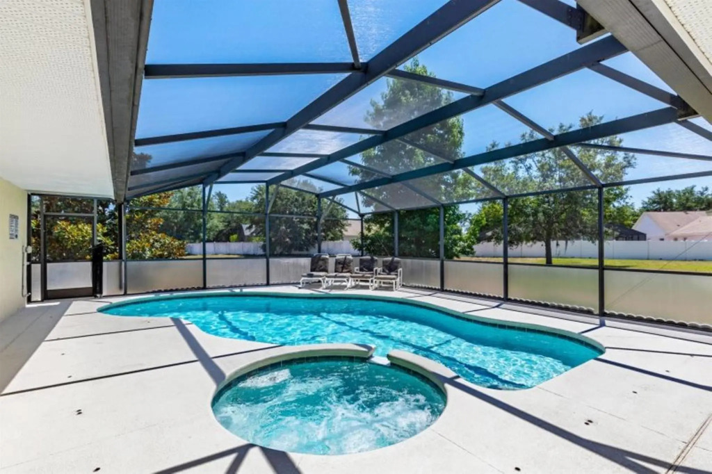 Private Pool Homes