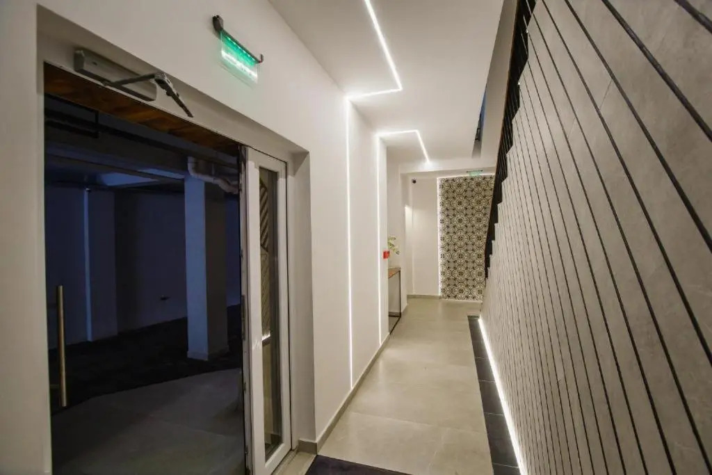 Josephine Apartment