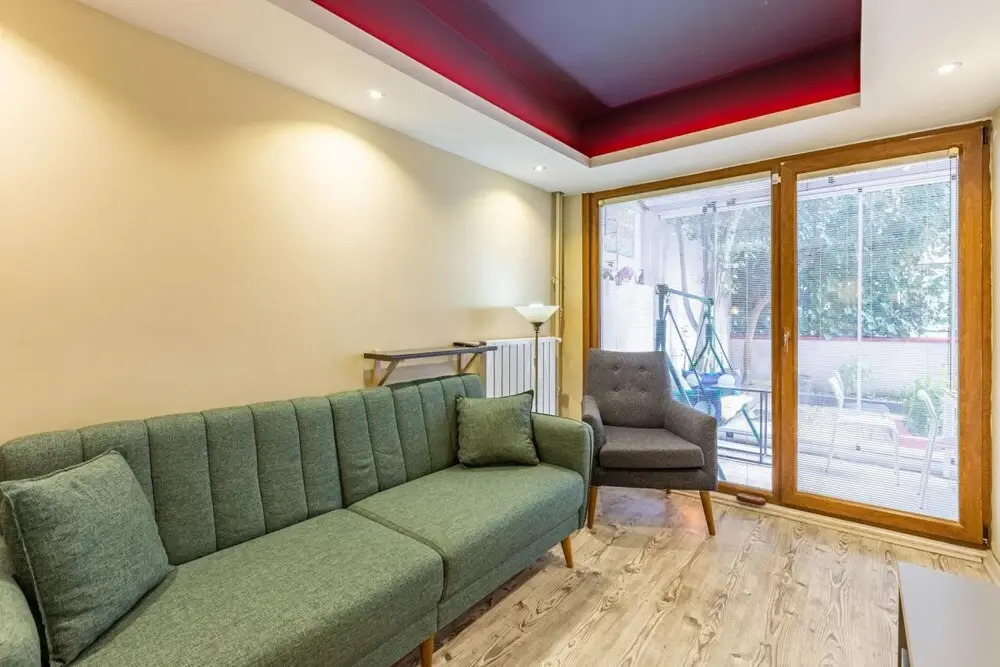 Stylish and Central Flat with Backyard in Sisli