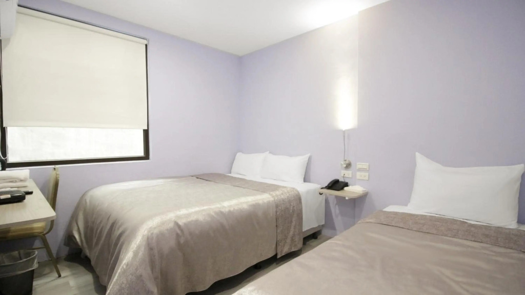 WE Hotel