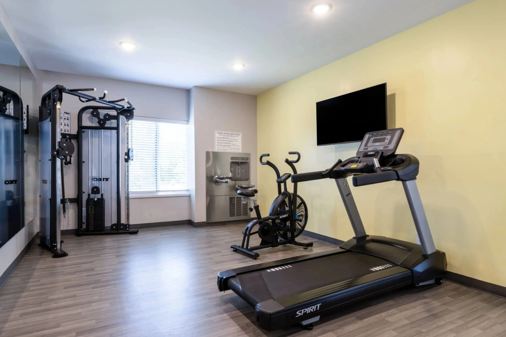 Echo Suites Extended Stay by Wyndham Middleburg