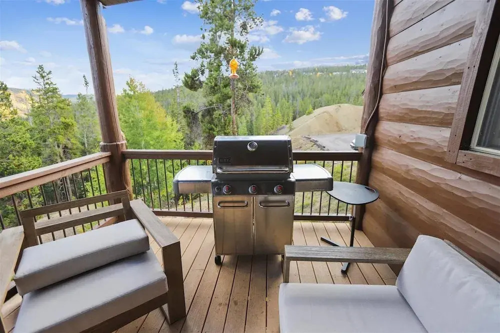Luxury 5 Bedroom Pet-friendly Home in Breckenridge - 2 Miles to Main Street