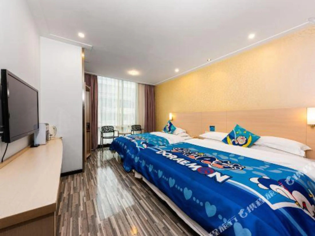 Taoran Zhixing Hotel (Huangshi Zhonglou Pedestrian Street)