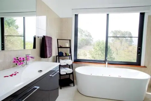 Lilypad Luxury Cabins