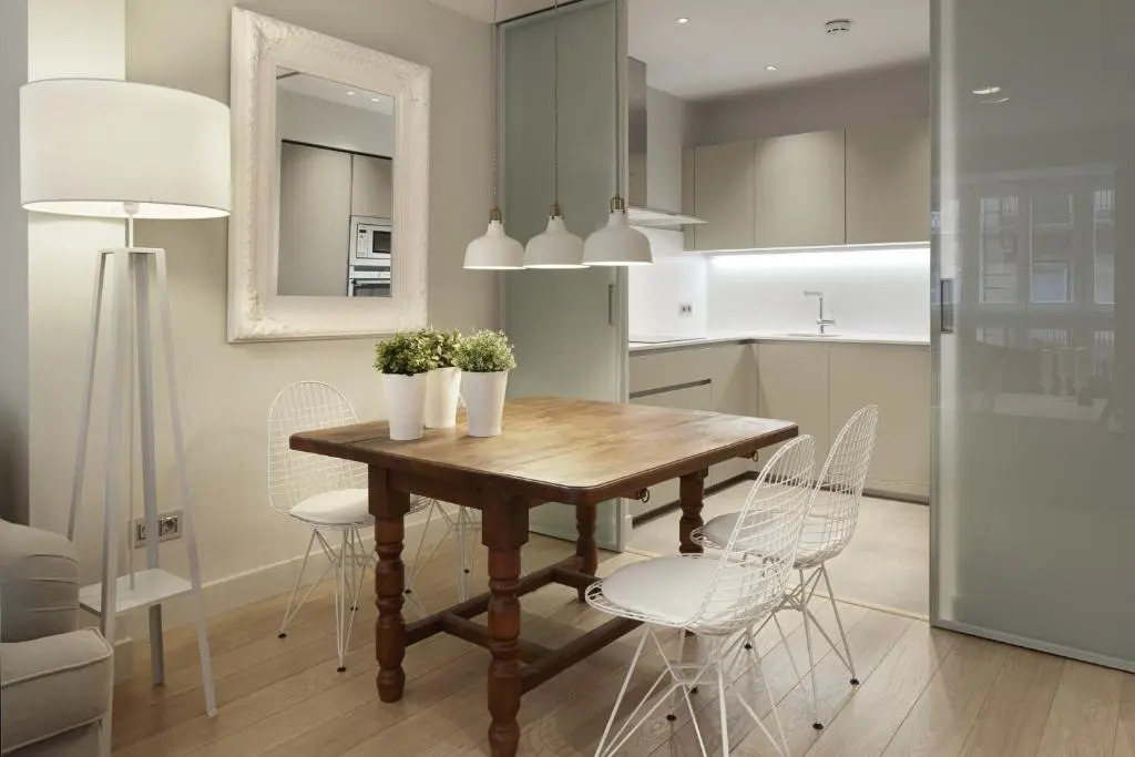 Easo Suite 7 by FeelFree Rentals