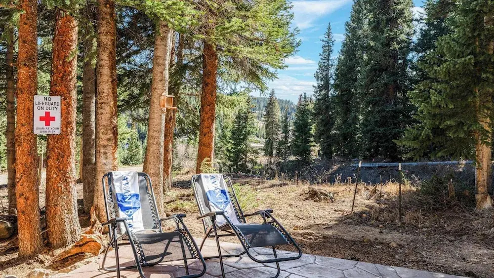 Forest Views, Hot Tub & Fireplace Minutes From Breckenridge Shangri-la Cabin by Avantstay