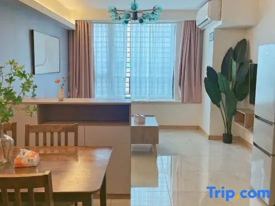 Holiday Sunshine Apartment