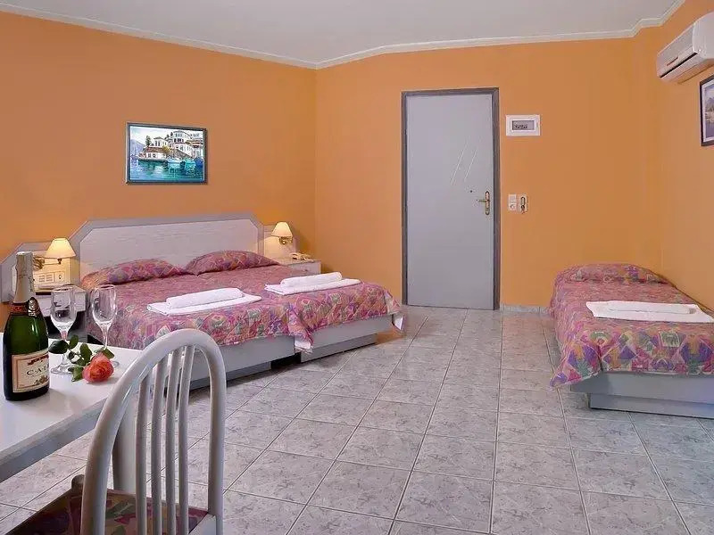 Alkyon Hotel