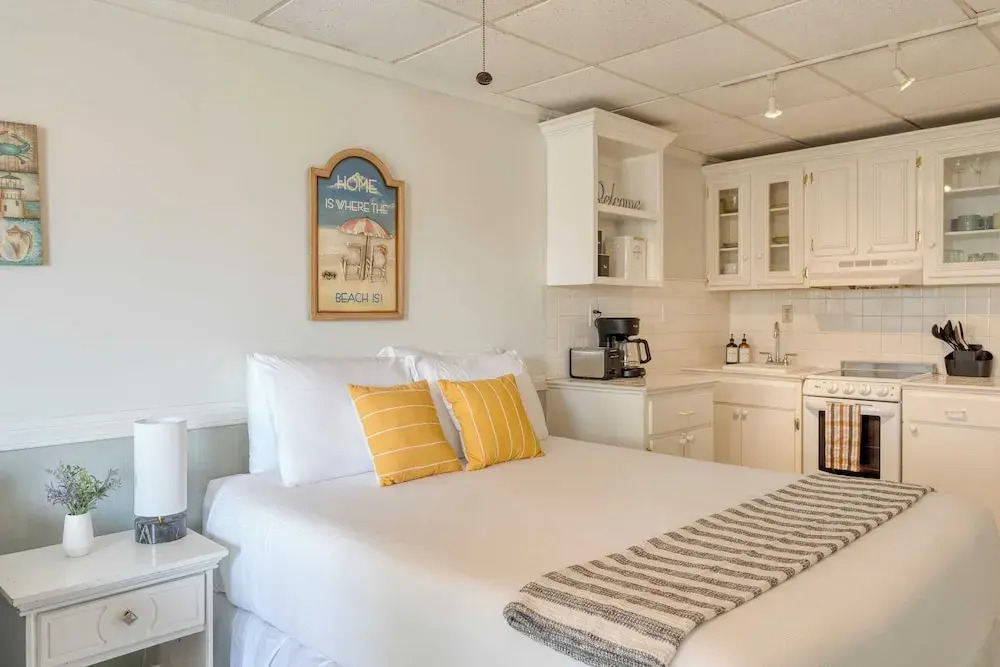 Fontainebleau 335 by Avantstay Beachfront Access