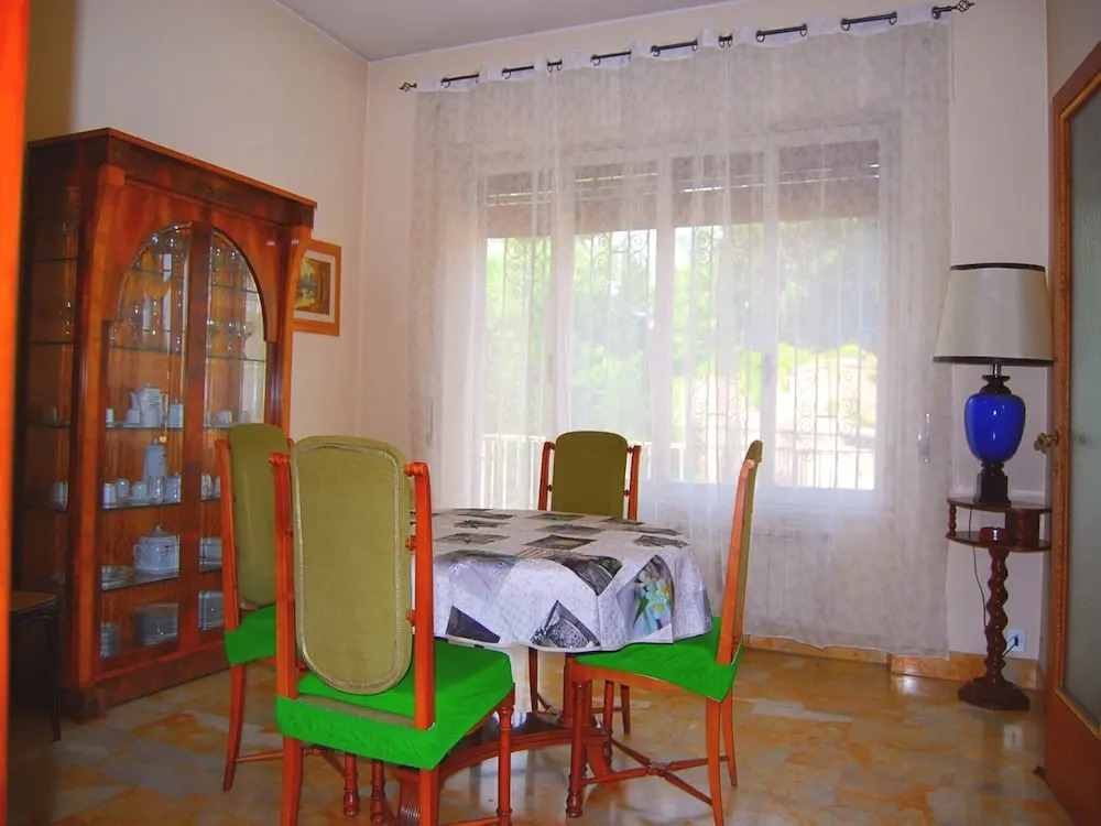 Luminous Trastevere Apartment, Wifi, Balcony, Lift, Parking