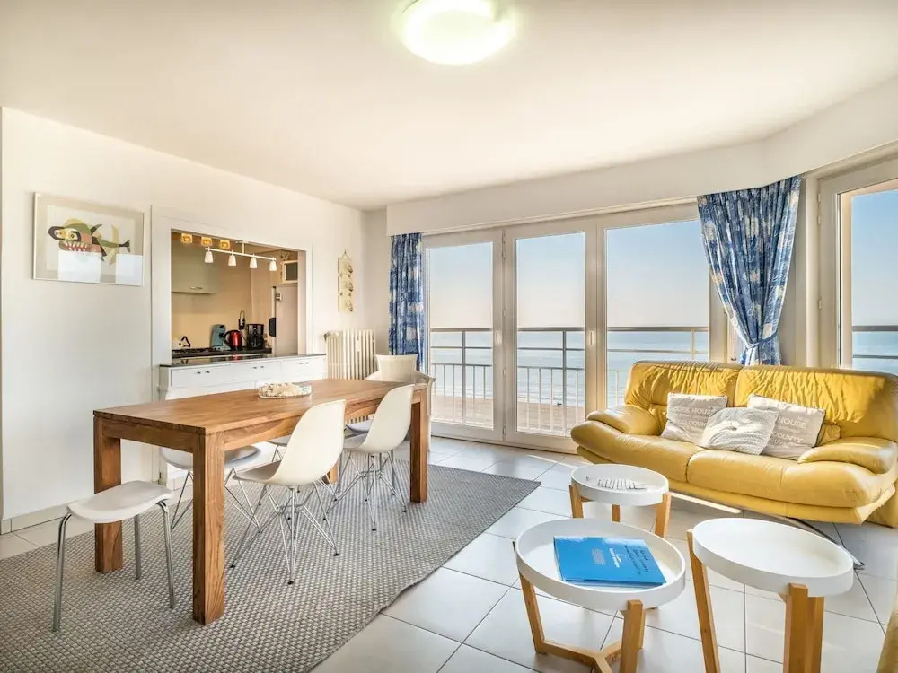 Nevada Apartment Near the Beach