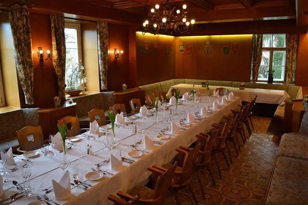 Hotel Pfeifer zum Kirchenwirt