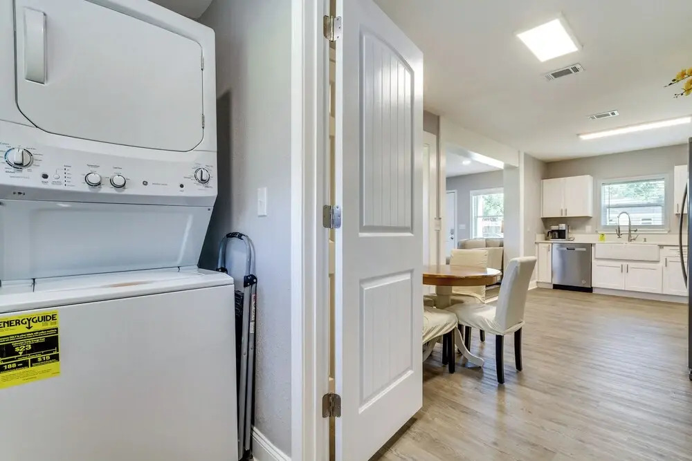 Pensacola Vacation Rental ~ 5 Mi to Beach!