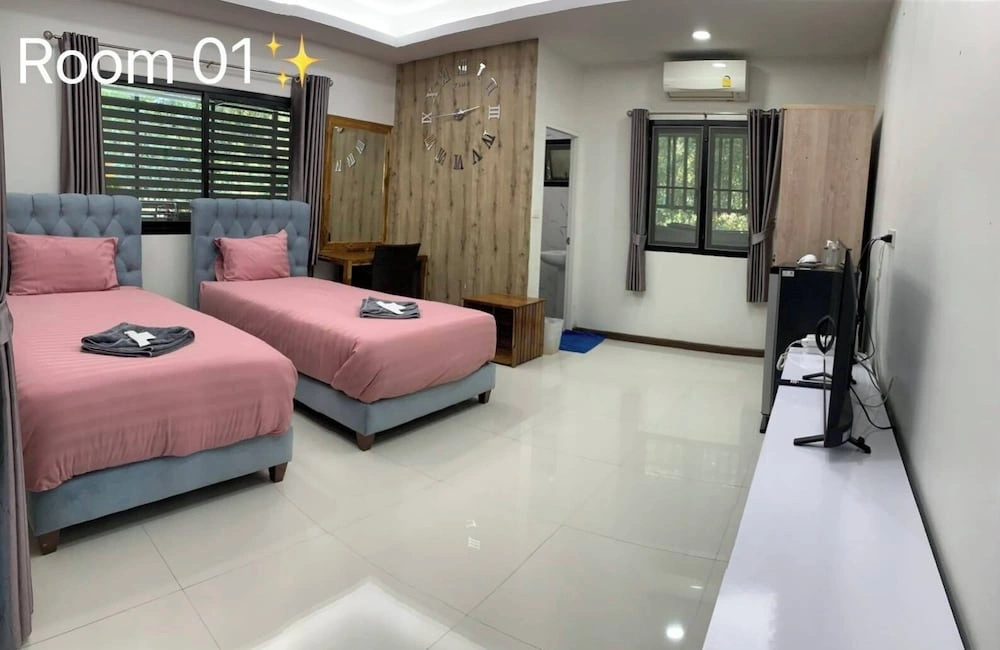 เพลินพิง Plern Ping Cafe & Hotel