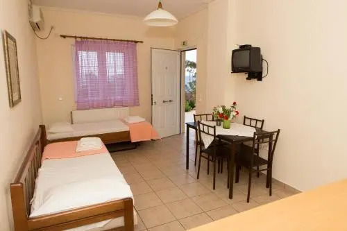 Aparthotel 3 Stars Monemvasia