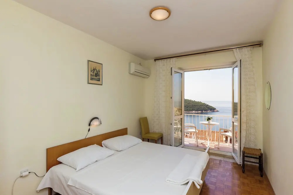 Beautiful Nest Rooms