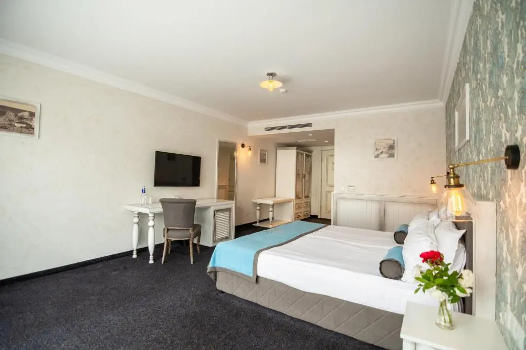 Hotel Antik