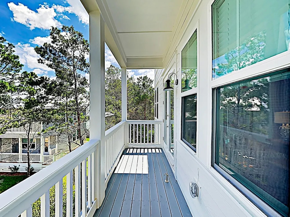 New Listing! Grande Pointe Hideaway W/ Elevator 4 Bedroom Home