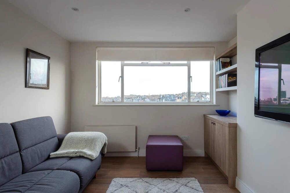 Modern 2 Bedroom Apartment, Wandsworth Town