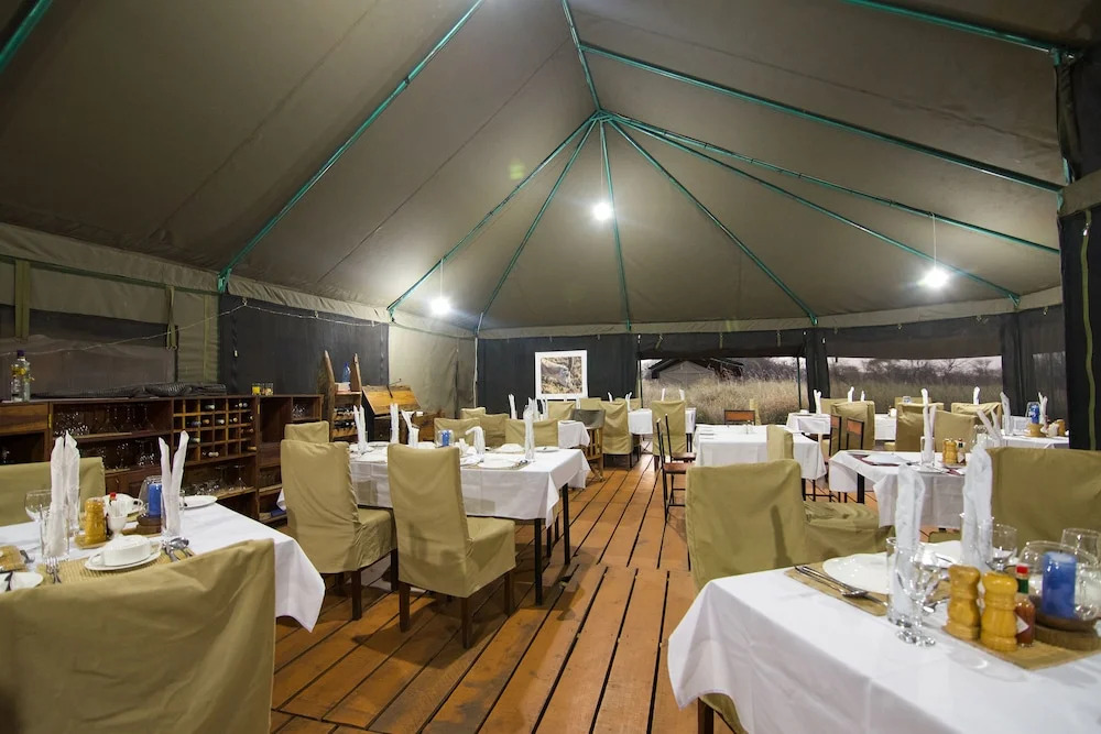 Serengeti Migration Camp
