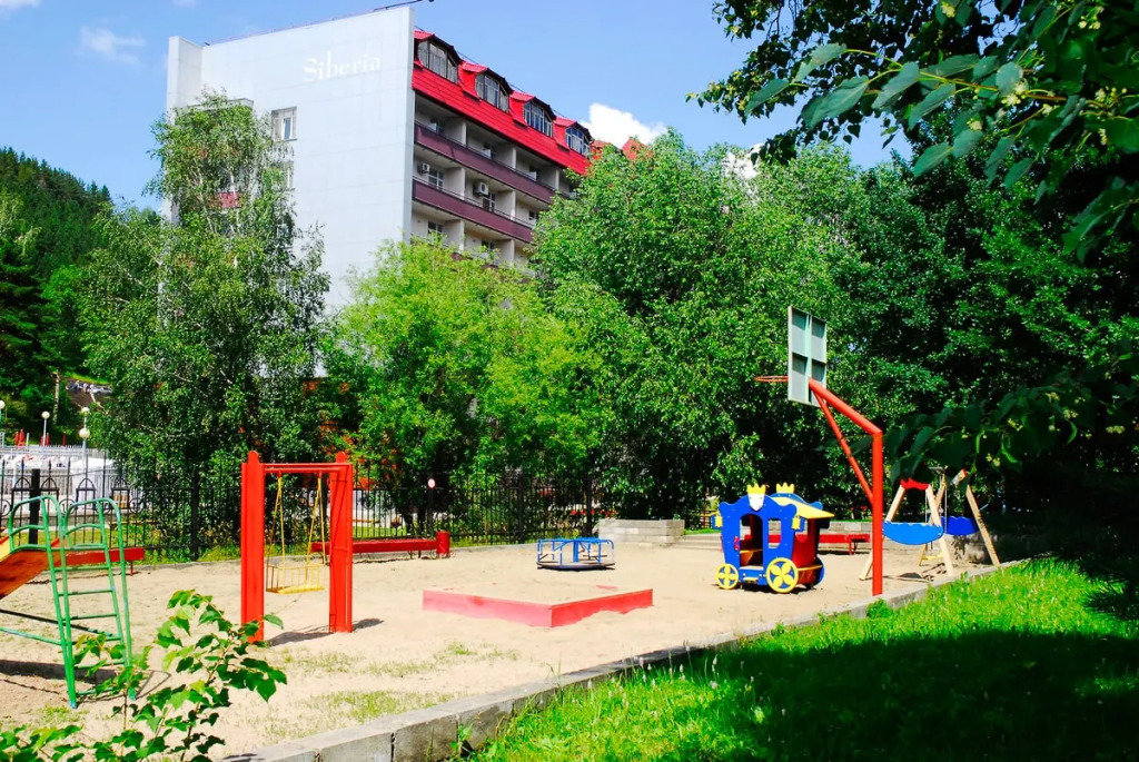3 ★ Sibir (Belokurikha)