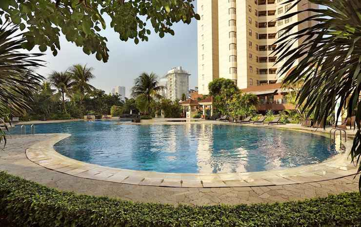 Luxury and Chic 3BR Apartment at Sudirman Tower Condominium By Travelio