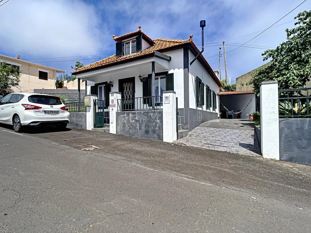 Casinha da Achada by Atlantic Holiday