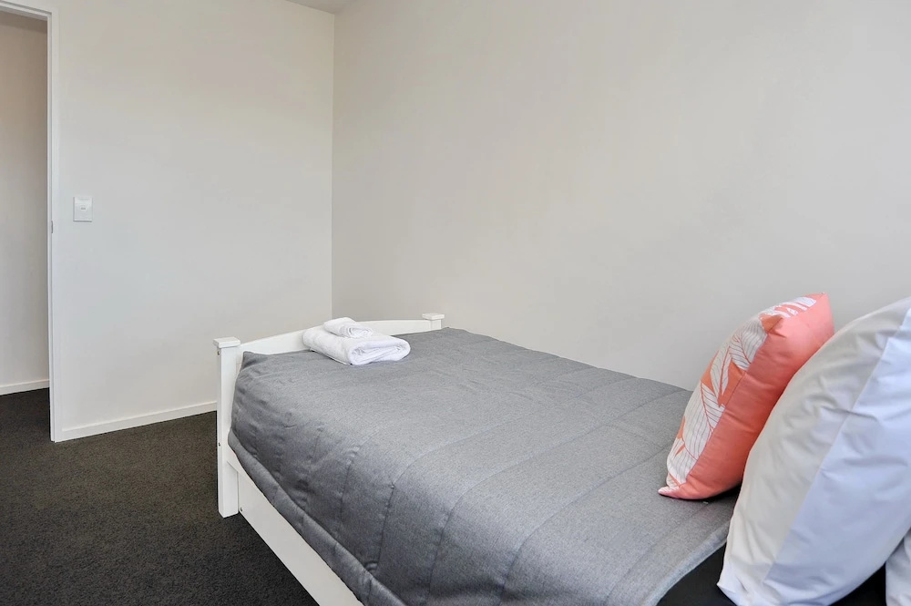 Madras St Apartment 2 - City