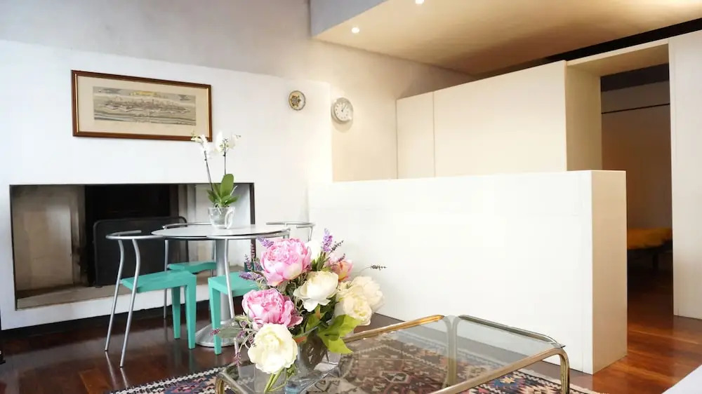 Trifora apartment