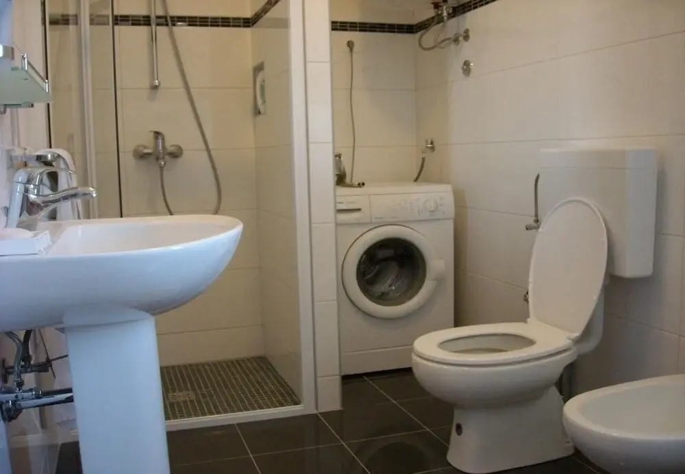 Jaroje - 80m From the Beach With Parking - H