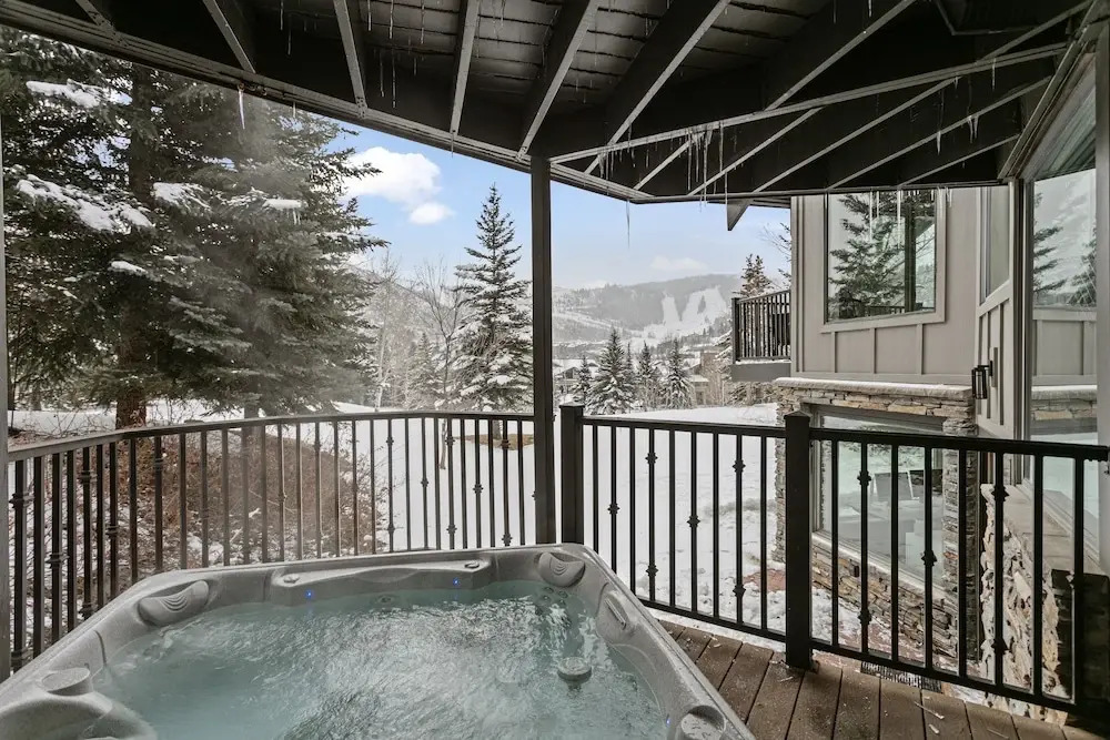 1688 - Five Bedroom Condo with Hot Tub Pinnacle by Deer Valley Resort