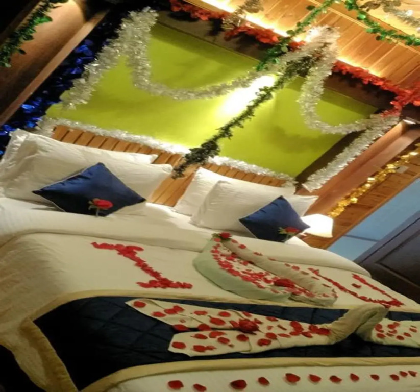 Green woods Resort