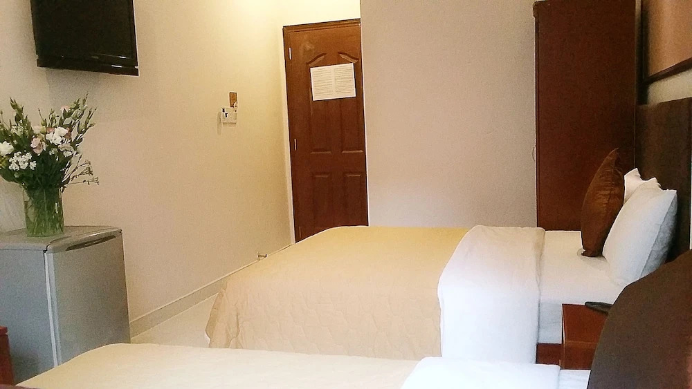 Giang Son Hotel 3