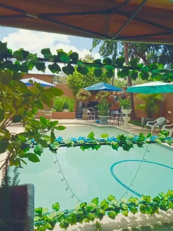 La Belva Court