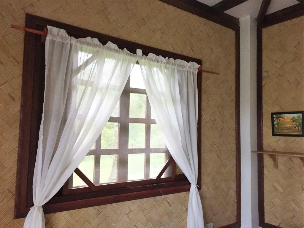 Villa Verde Safari and Pagi Dive Center