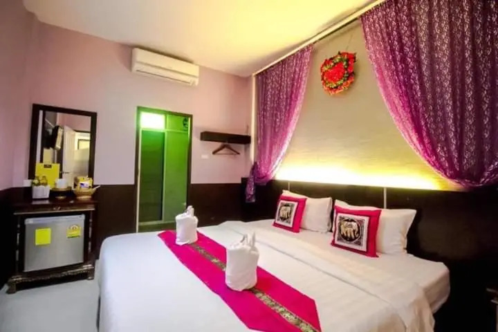 ฝ้ายคำ บูธีค เชียงใหม่
