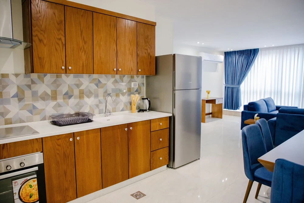 Al-Istiklal Suites
