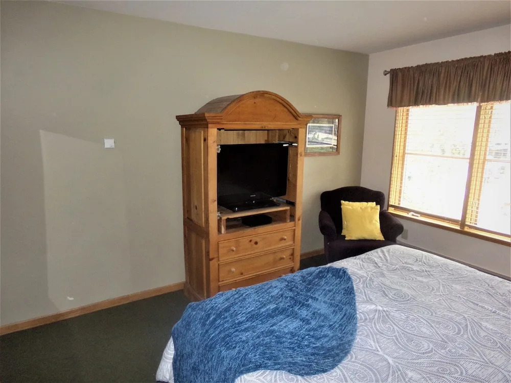 BBCS Black Bear Lodge Deluxe 2Bed 2Bath