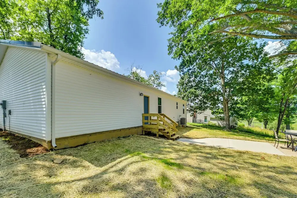 Serene Dry Ridge Vacation Rental w/ Nearby Fishing