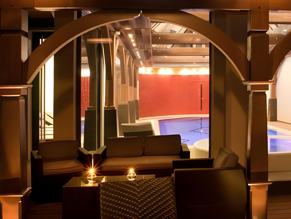 Logis Hotel Le Parc & Spa