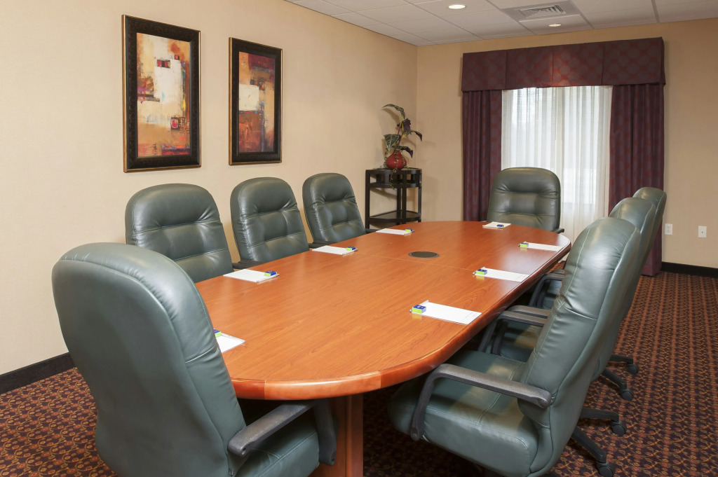 Hampton Inn & Suites Grand Rapids-Airport 28th St