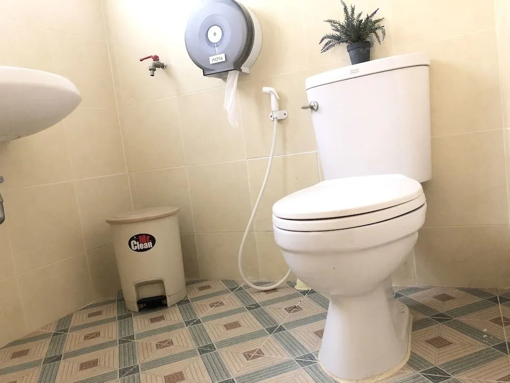 B168 Bed And More Hostel