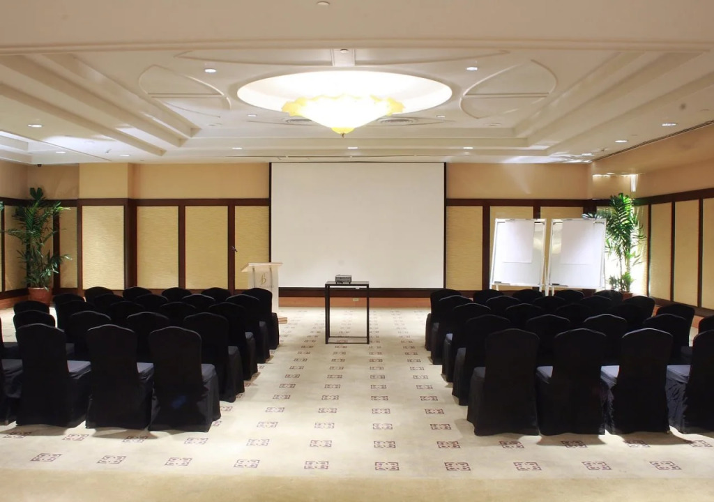 The Bellevue Manila