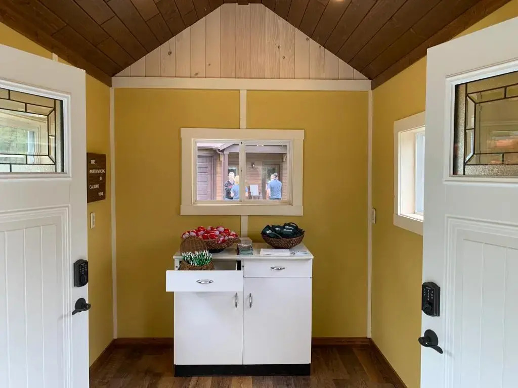 Deerwood Resort - Pine Bluff Cottage 3