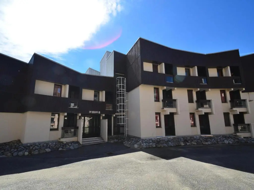 Appartement Les Menuires, 3 pièces, 10 personnes - FR-1-452-239